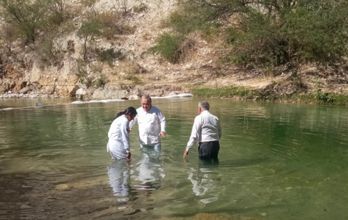 Mi familia y yo creemos en Dios y Sus promesas