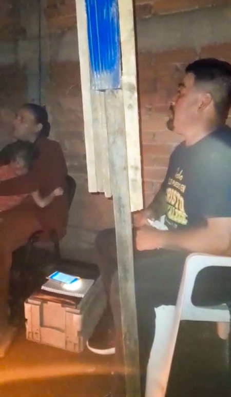 Muchos se están acercando a oír la Palabra de Dios