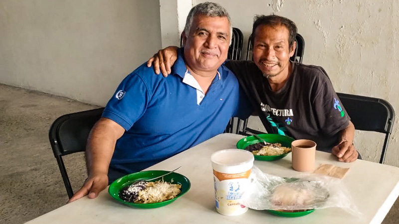 En la iglesia encontró a su Padre y familia