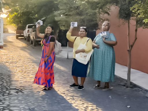 Portadores de luz y verdad