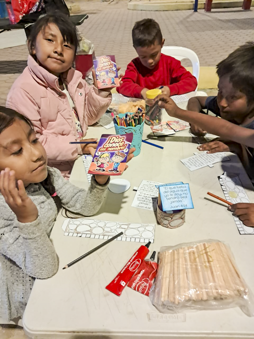 Dios nos ha llevado a compartir el Evangelio con los niños