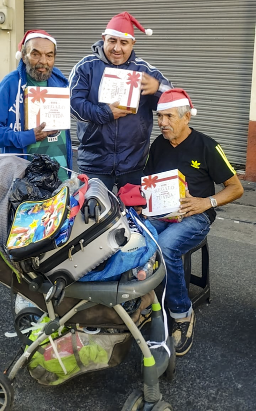 Todos necesitan un regalo en Navidad