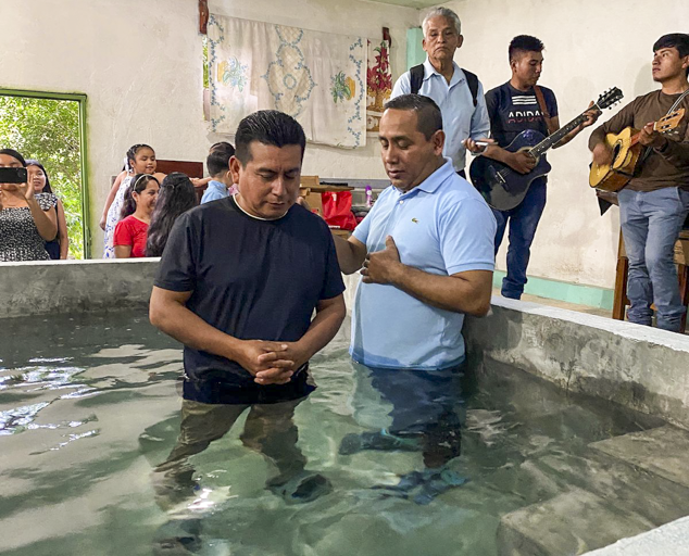 Seguimos predicando el evangelio