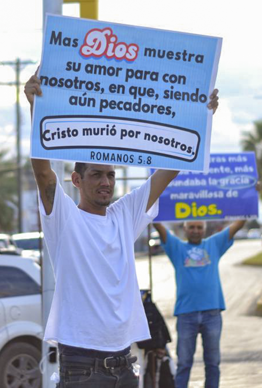 Evangelismo en Nueva Rosita