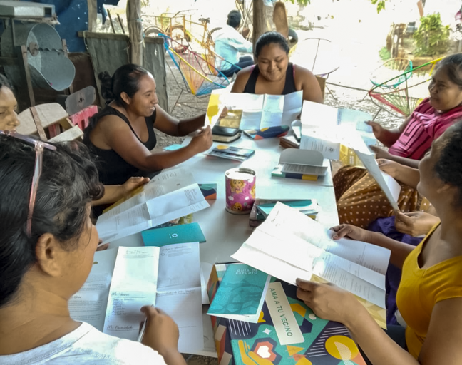 Alcanzando nuevas comunidades